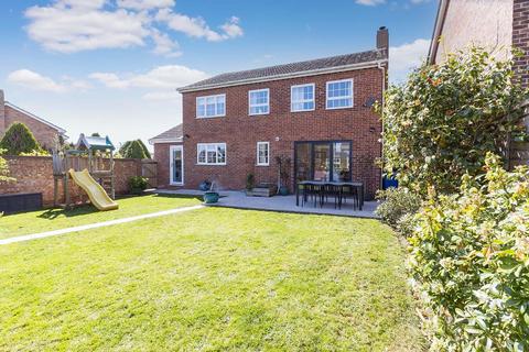 48 Balmoral, Maidenhead, SL6 6SU