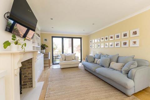 48 Balmoral, Maidenhead, SL6 6SU