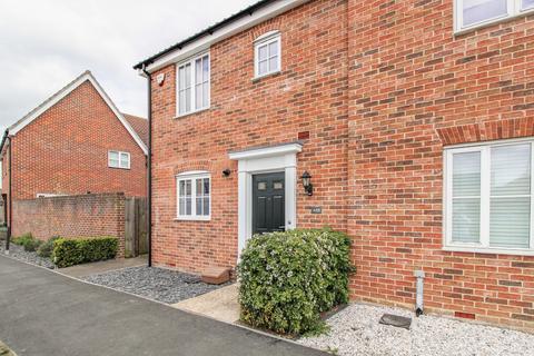 3 bedroom terraced house to rent, Townsend, Soham, CB7