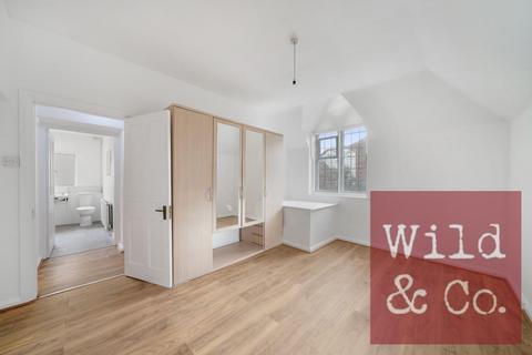 2 bedroom house to rent, Powell Road, Lower Clapton Road