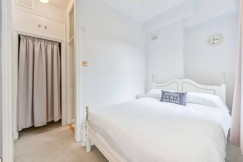 1 bedroom flat to rent, Chestnut Grove, Balham, London, SW12