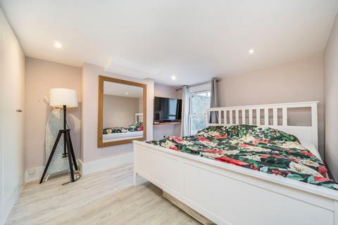 2 bedroom apartment for sale, Floyd Road, London, SE7