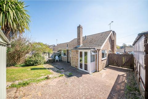 5 Grasmere Road, Kettering, NN16 8UG