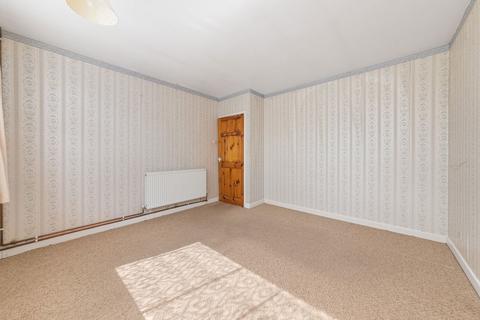 5 Grasmere Road, Kettering, NN16 8UG