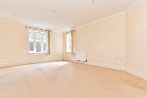 2 bedroom ground floor flat for sale, Doods Road, Reigate, Surrey