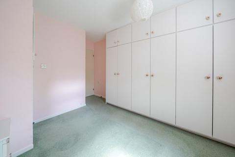 2 bedroom bungalow for sale, Shephard Mead, Tewkesbury, Gloucestershire