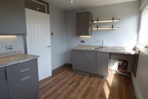2 bedroom flat to rent, Newark Road, Lincoln,
