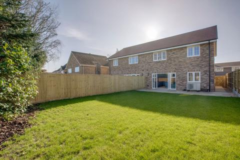 undefined, Chilton Close, High Wycombe HP10
