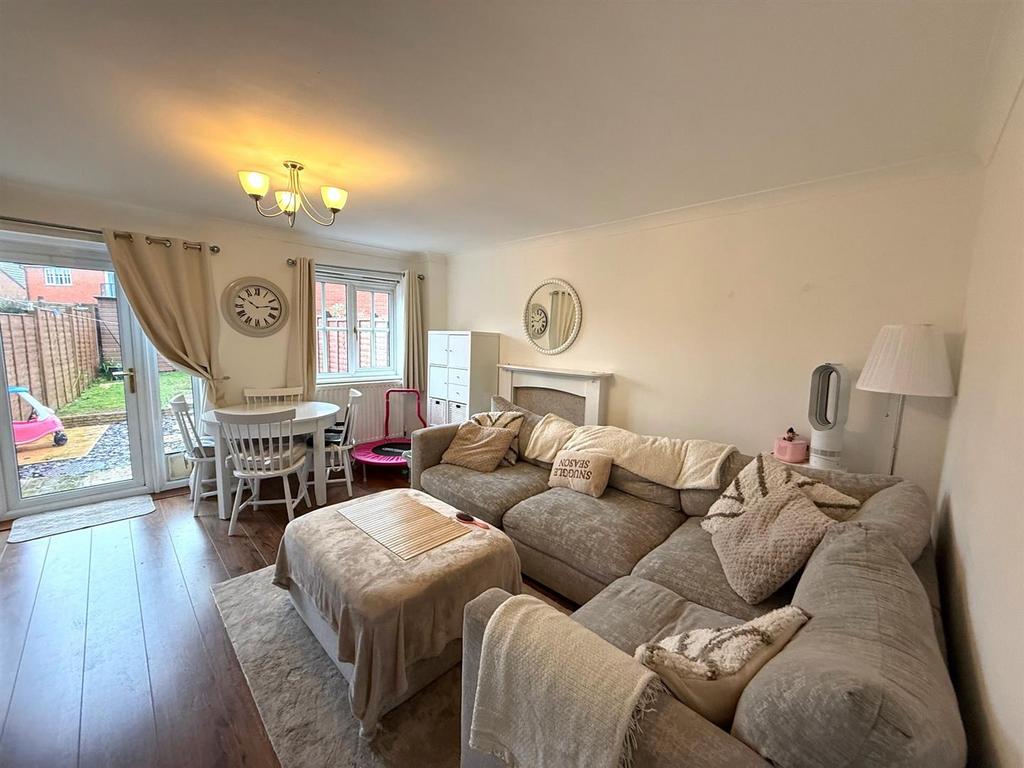 Living Room.jpg