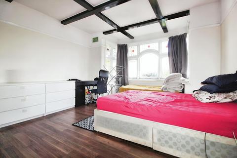undefined, Northwick Avenue, Harrow, HA3