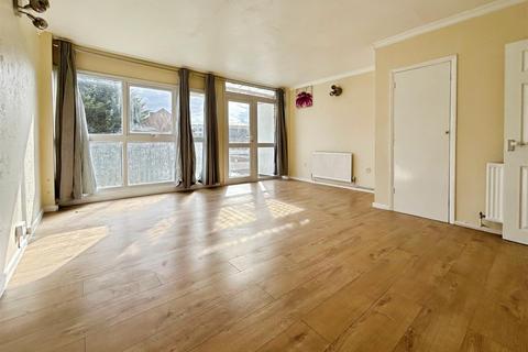 3 bedroom duplex for sale, Belverdere Mansions, Clive Court, Slough