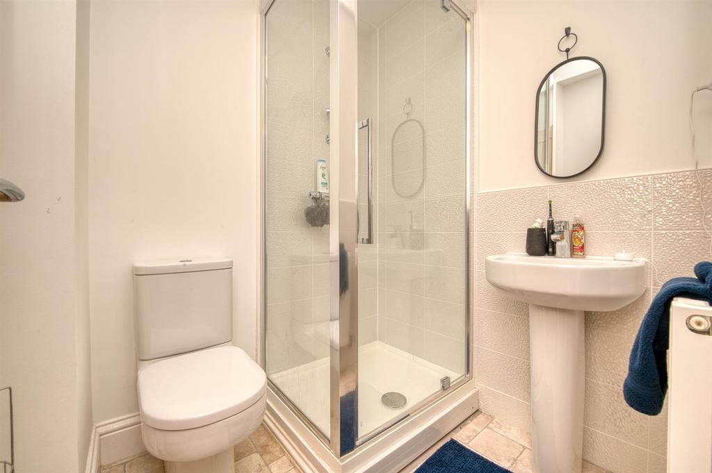 Bedroom Two en-suite.jpg