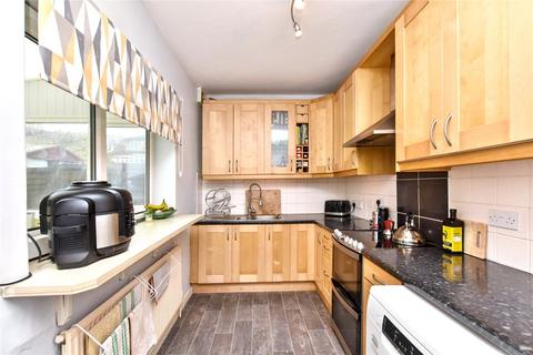 3 bedroom semi-detached house for sale, Prospect Avenue, Pudsey