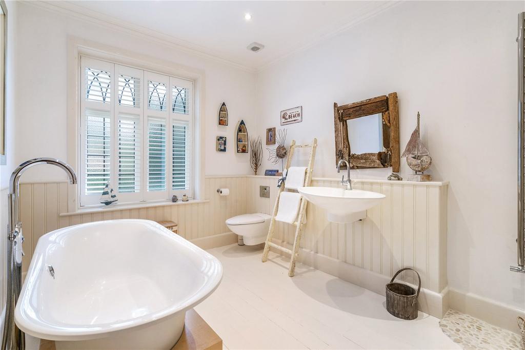 Bed Three En Suite