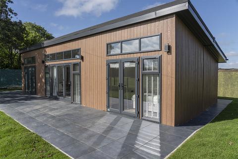 3 bedroom holiday lodge for sale, Dartmouth Grove, Blackawton TQ9