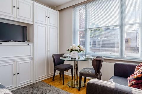 Studio to rent, Studio Apartment To Let Hill Street Mayfair W1