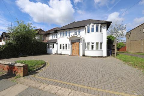 4 bedroom semi-detached house for sale, Mill Hill NW7