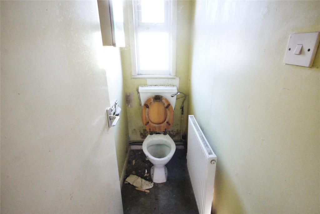 Separate WC