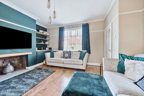 19 Thatch Leach, Chadderton, Oldham, OL9 9QX
