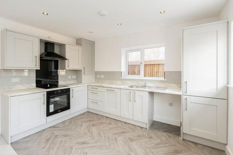 2 bedroom bungalow for sale, Samuel Street, Atherton, Manchester