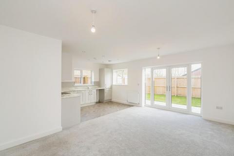 2 bedroom bungalow for sale, Samuel Street, Atherton, Manchester