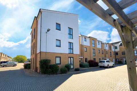 2 bedroom apartment for sale, Falcon Avenue, South Ockendon, Essex, RM15
