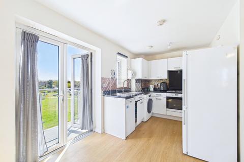 2 bedroom apartment for sale, Falcon Avenue, South Ockendon, Essex, RM15