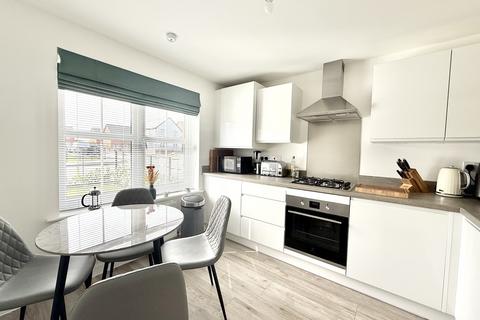 4 bedroom semi-detached house for sale, Windhover Road, Stratford-upon-Avon CV37