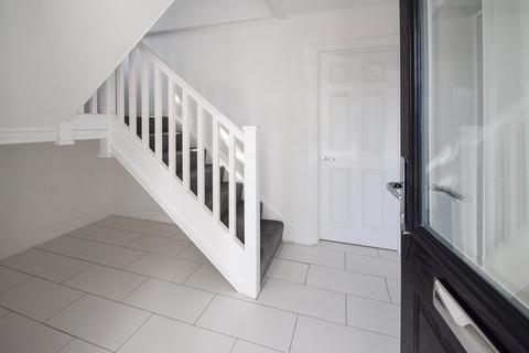 3 bedroom end of terrace house for sale, Bill Street Road, Strood, ME2