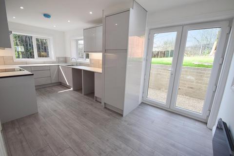 29 Bill Street Road, Strood, Rochester, ME2 4QU