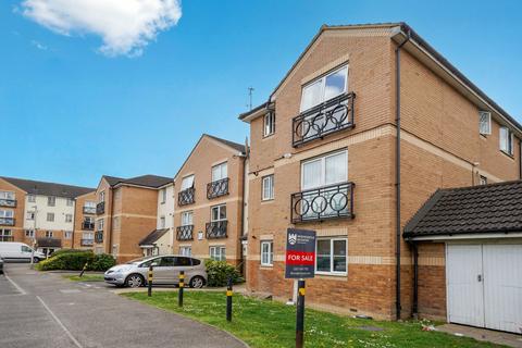 Friars Close, Ilford IG1