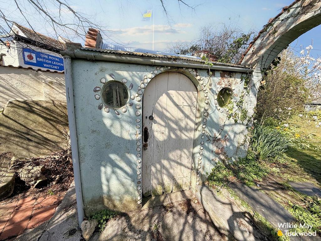 Outbuilding