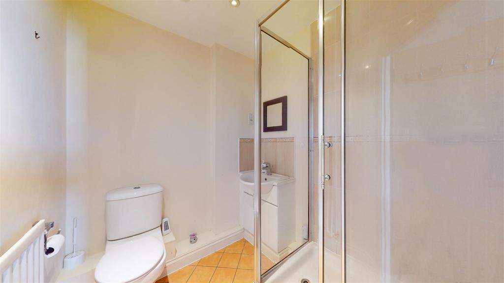 Shower En Suite