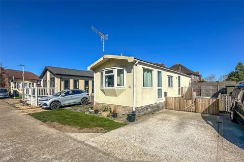 2 bedroom detached house for sale, Worthing Road, Rustington, Littlehampton, West Sussex