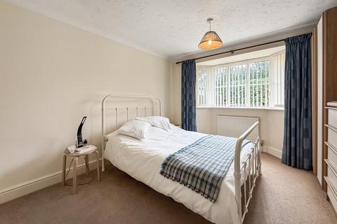 15 Beech Grove, Rushmere St Andrew, Ipswich, IP5 1AD