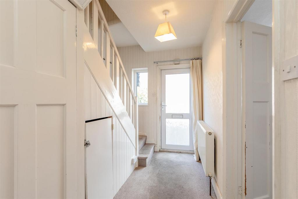 Maple Road, Horfield Entrance Hall.jpg