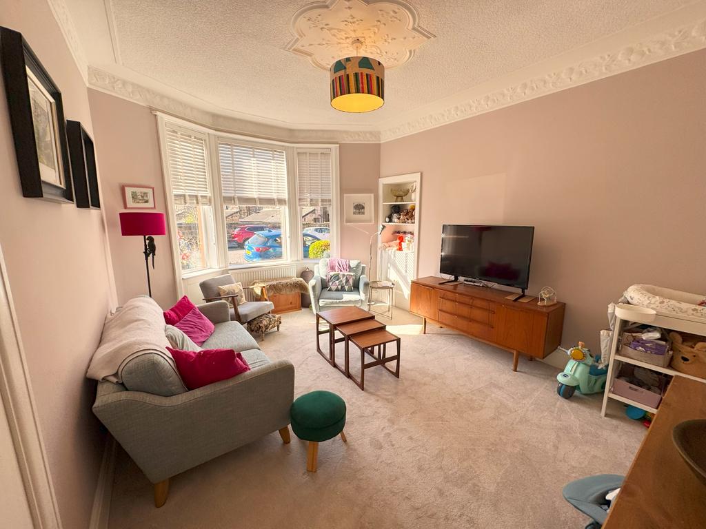 Lounge 1