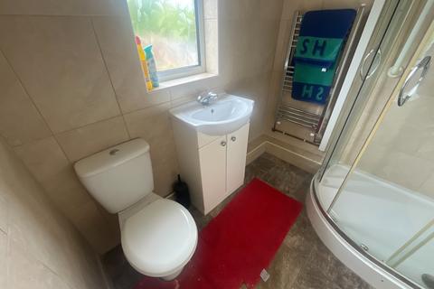 127 Sycamore Road, Burton-on-trent, DE15 9NU