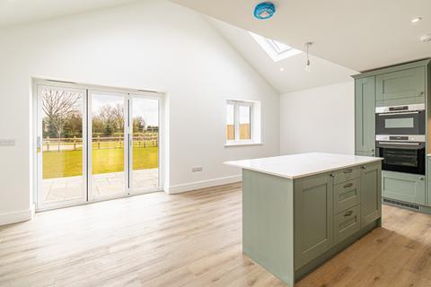3 bedroom bungalow for sale, Lower Farm Mews, Tittleshall