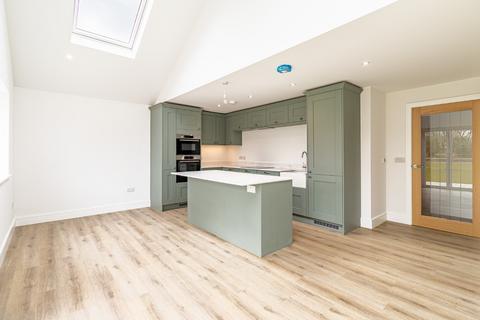 3 bedroom bungalow for sale, Lower Farm Mews, Tittleshall