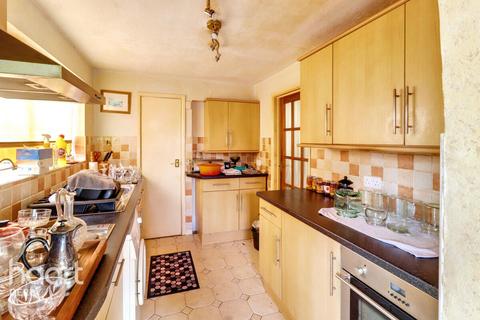 3 bedroom detached house for sale, Crayford Road, Derby