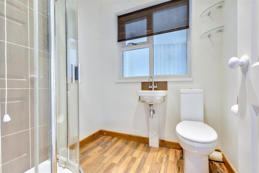 Shower Room.jpeg