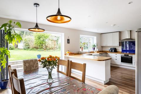 undefined, Henwoods Mount, Tunbridge Wells TN2