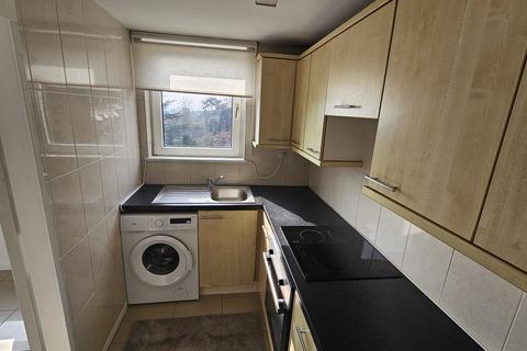 2 bedroom apartment for sale, London SE25