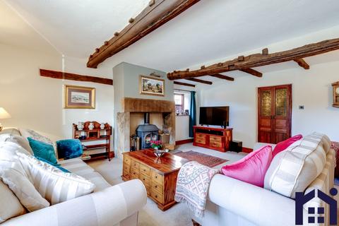5 bedroom farm house for sale, Leyland Lane, Leyland, PR25 1LA
