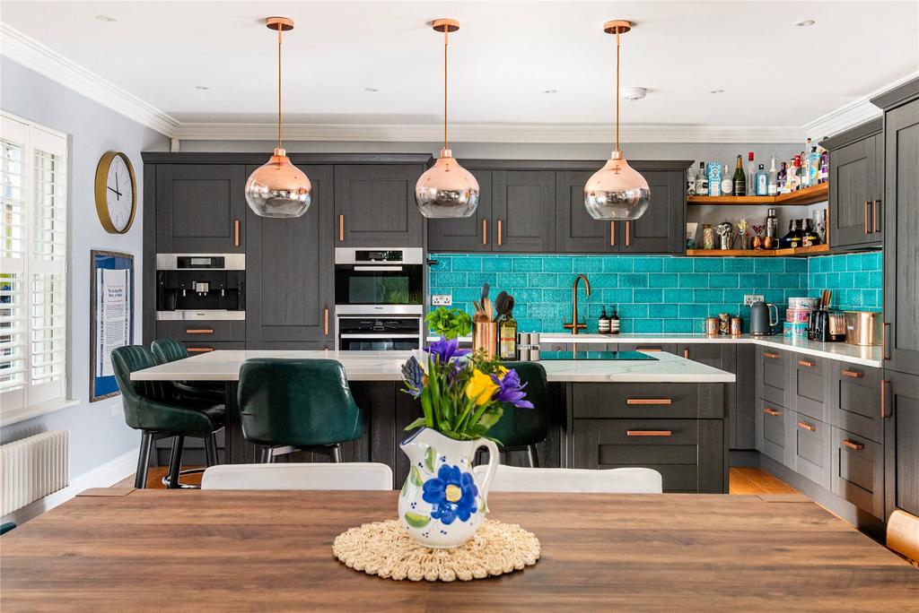 Kitchen/Breakfast 2