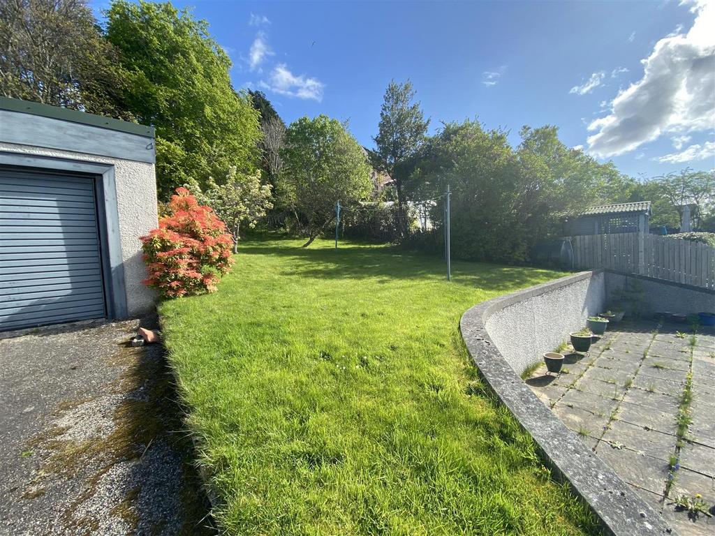 Rear garden.jpg