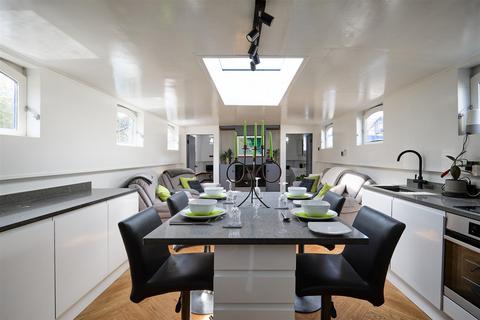 3 bedroom houseboat for sale, Ham Wharf, Brentford, TW8