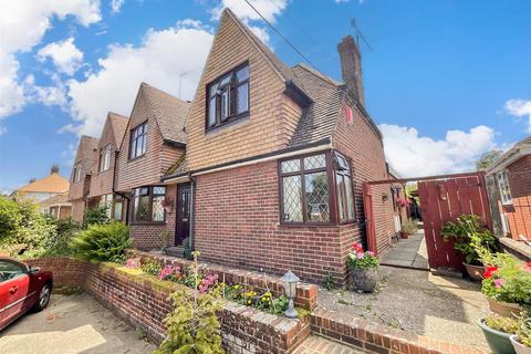 undefined, Lower Road, Faversham, Kent