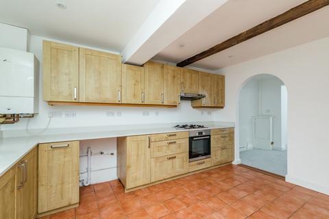 56 Upper Close, Forest Row, RH18 5DS